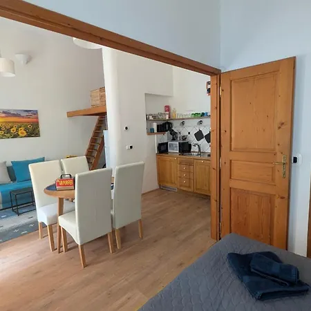 W15 Apartament