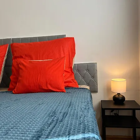 W15 * Budapest